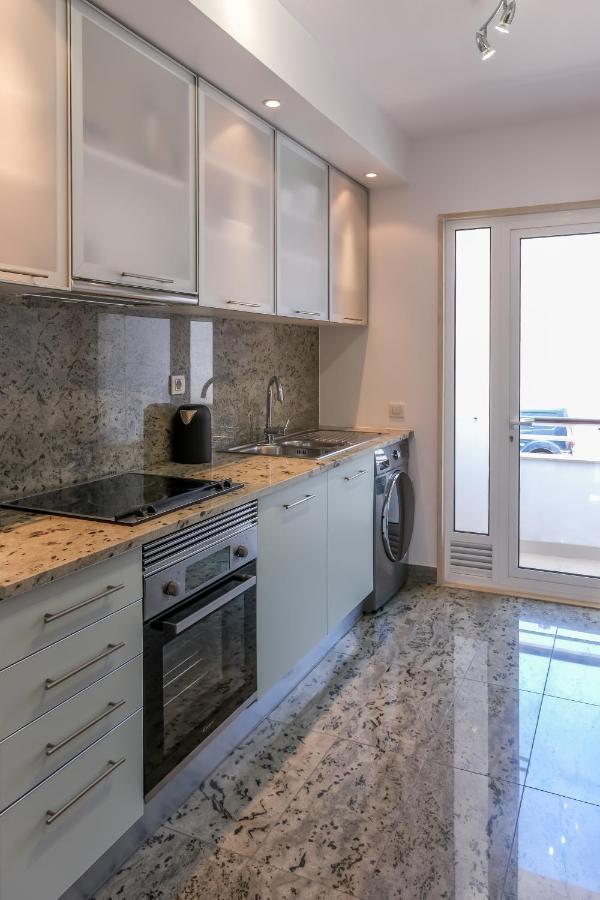 Lucky Star Marina Apartment, With Pool 라고스 외부 사진