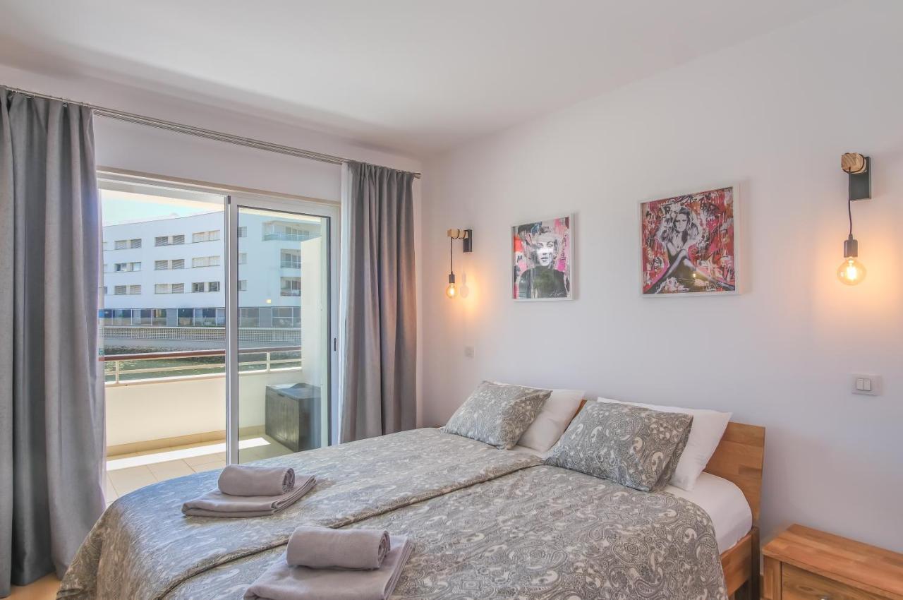 Lucky Star Marina Apartment, With Pool 라고스 외부 사진