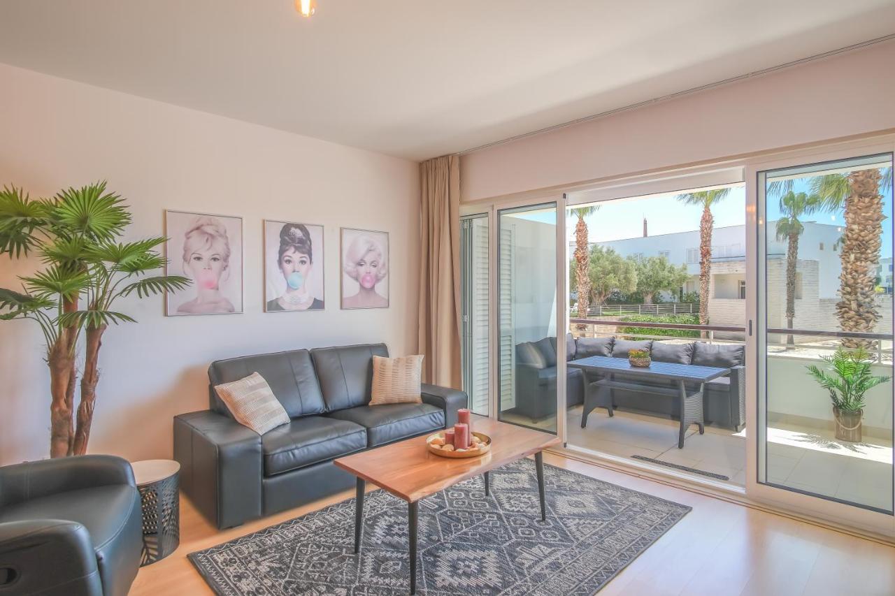 Lucky Star Marina Apartment, With Pool 라고스 외부 사진
